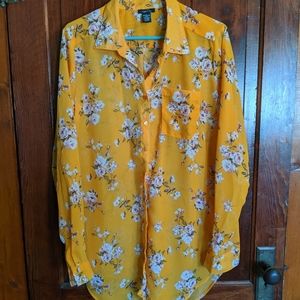 Rue 21 floral top